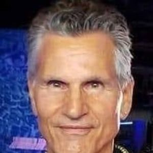 Meet your Posher, Tony